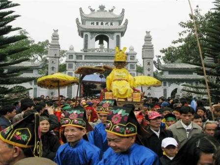 Nét đẹp truyền thống hiếu học ở lễ hội làng Tiến sĩ Mộ Trạch