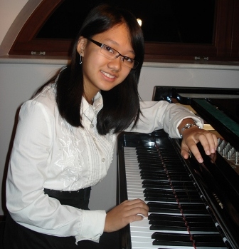 Vũ Đặng Minh Anh: Tuổi 15 với “bộ sưu tập” giải âm nhạc quốc tế